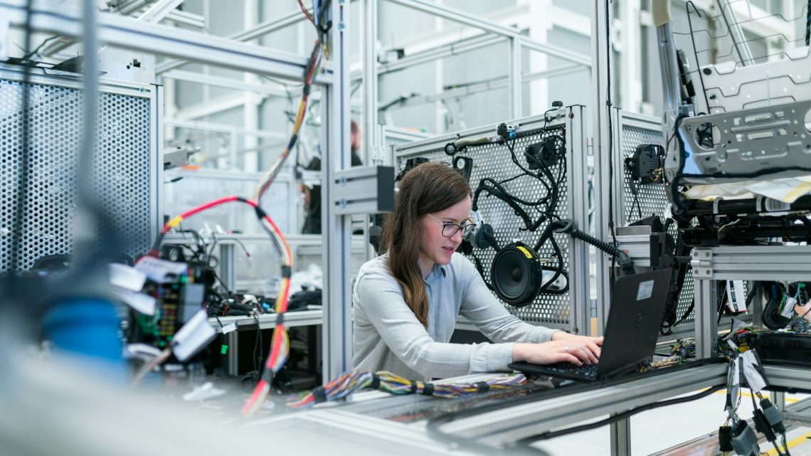 Transformation numérique de la finance en 2025 : intelligence artificielle, éthique comptable et gestion des ressources humaines Transformation numérique de la finance en 2025 : intelligence artificielle, éthique comptable et gestion des ressources humaines
