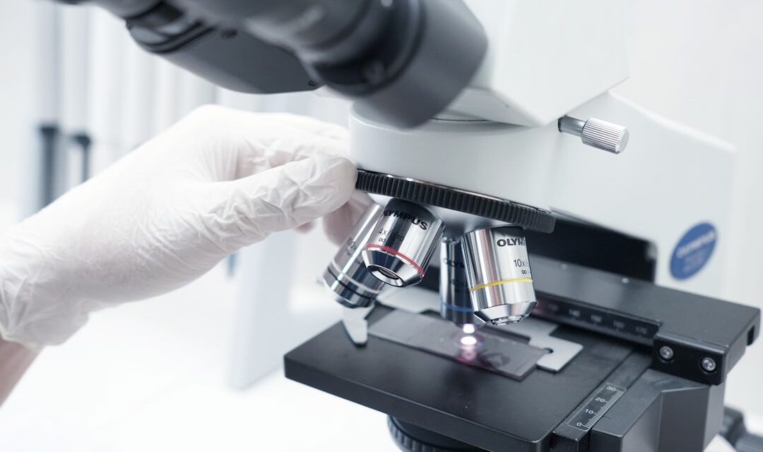 Biologie médicale : spécialisations rares et débouchés 2026